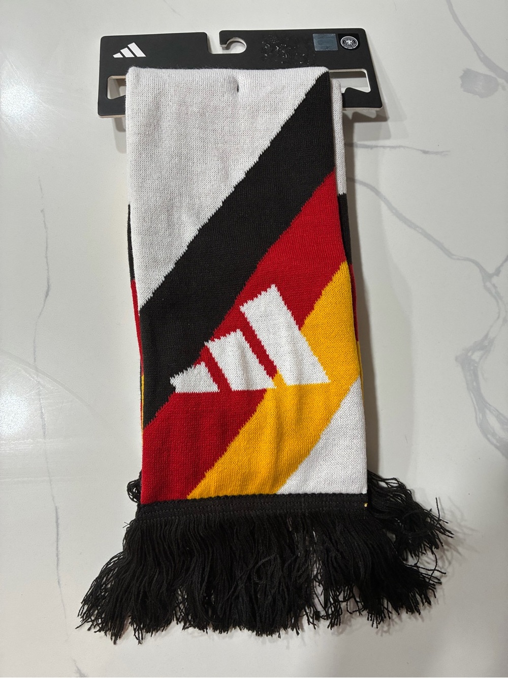 Deutscher Fussball-Bund German Soccer / Football Adidas Game Scarf Retails $35